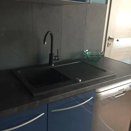 Apartament Szafirowy * ソスノヴィエツ